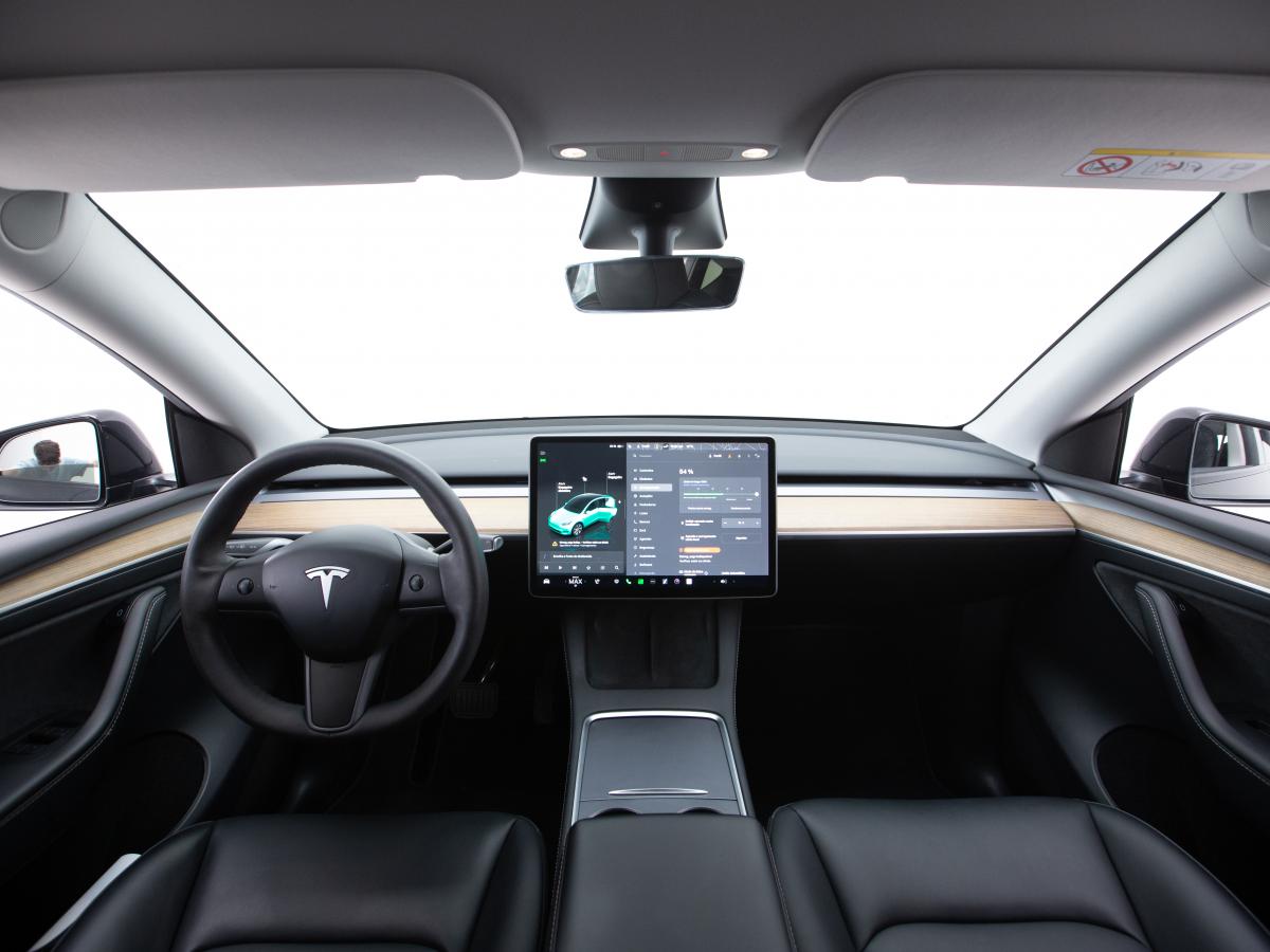 tesla-model-y-2022-eletrico-0cc