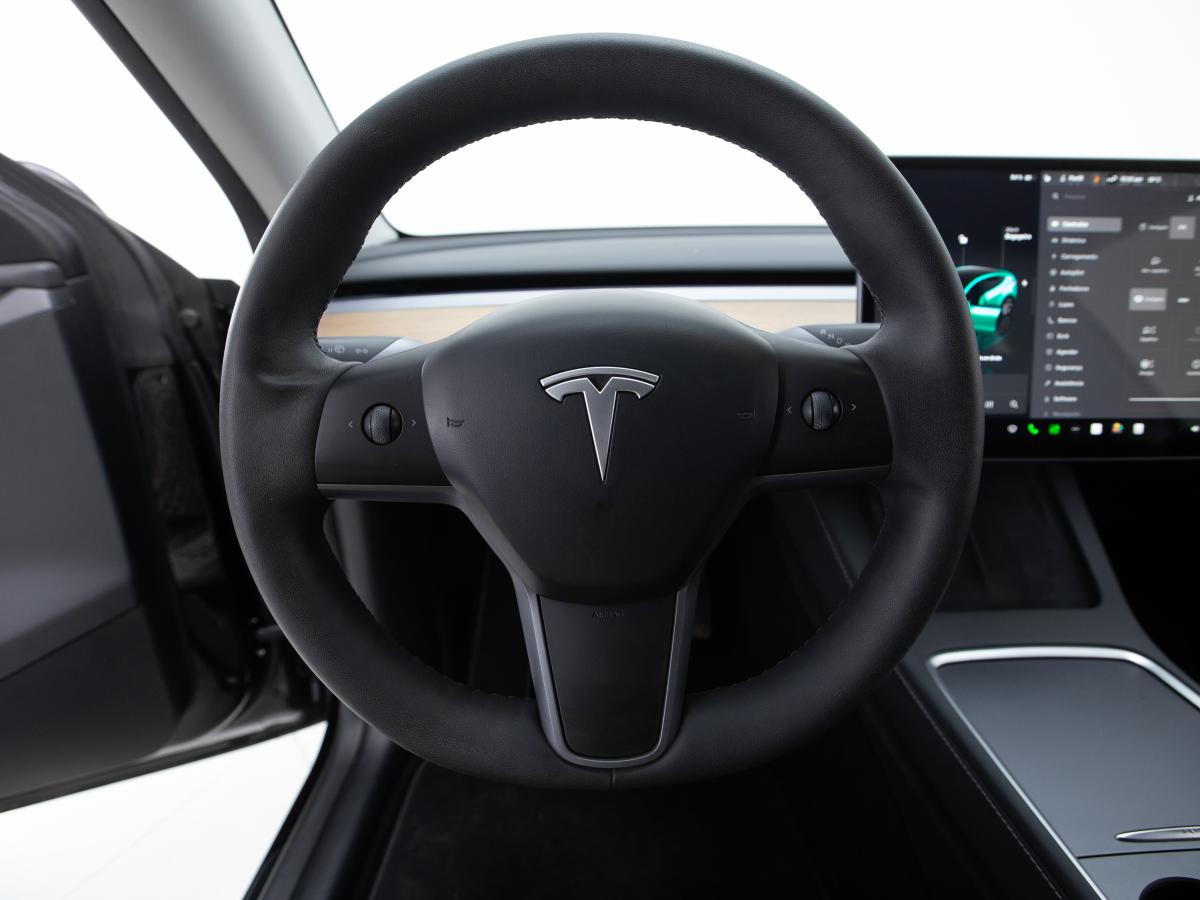 tesla-model-y-2022-eletrico-0cc