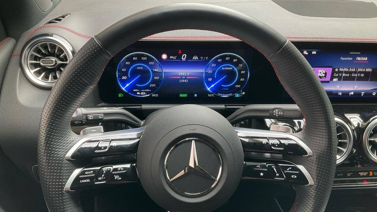 mercedes-benz-eqa-2025-eletrico-0cc