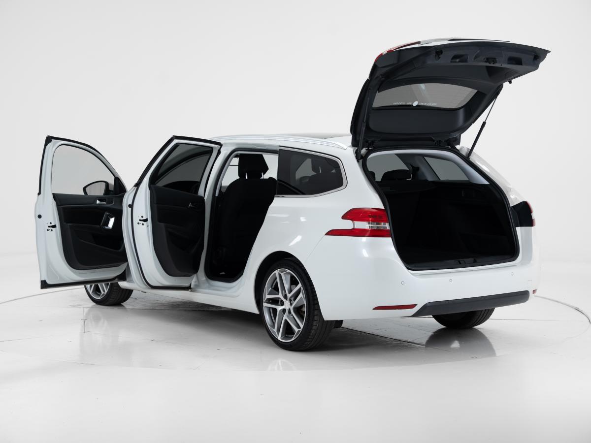 peugeot-308-sw-2014-gasolina-1199cc