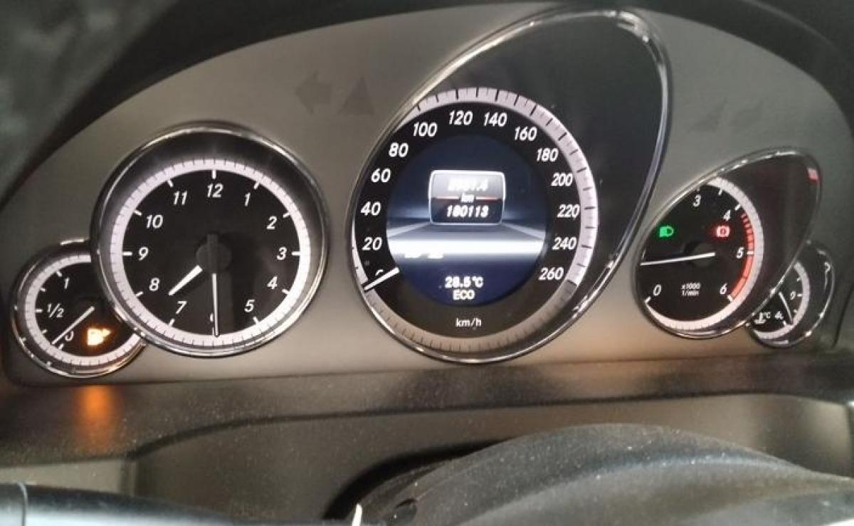 mercedes-benz-classe-e-2013-diesel-2143cc