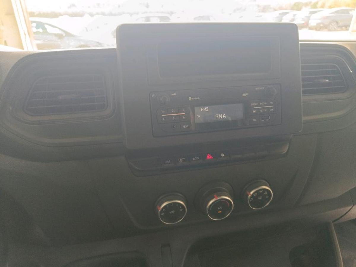 renault-master-2022-diesel-2299cc