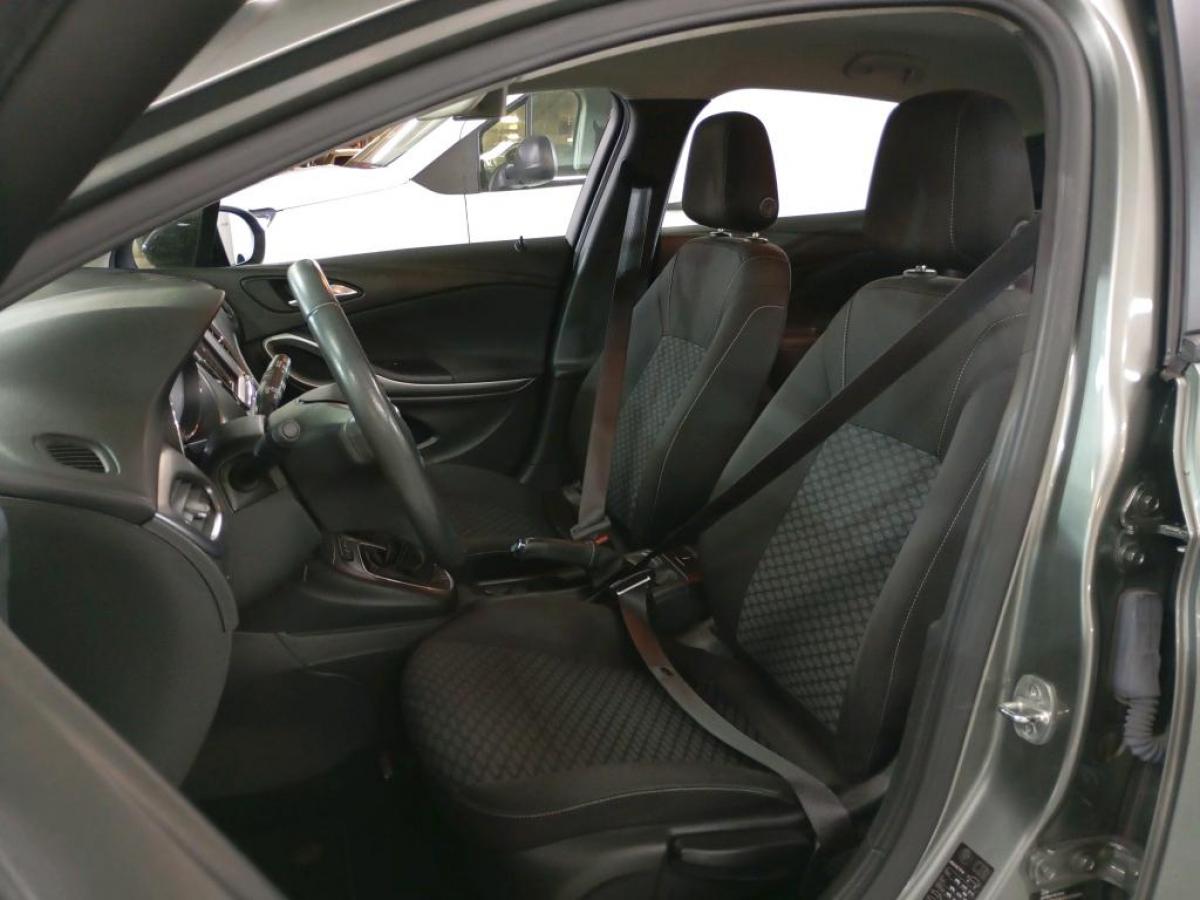 opel-astra-2021-diesel-1496cc