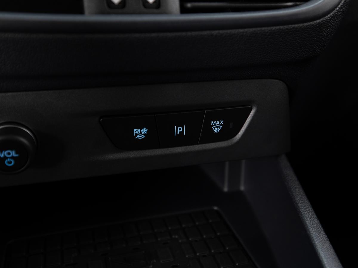 ford-tourneo-courier-2025-eletrico-0cc