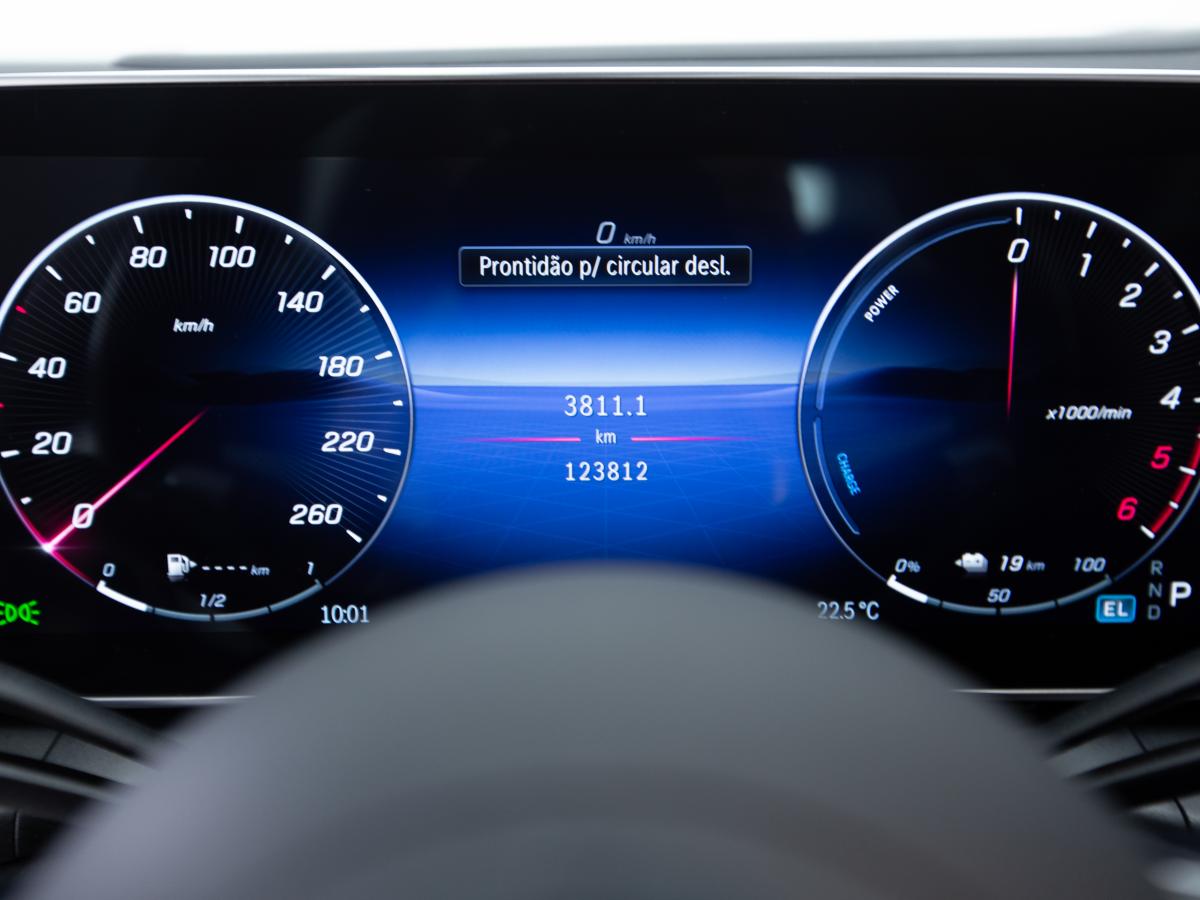 mercedes-benz-glc-2023-hibrido-a-diesel-1993cc