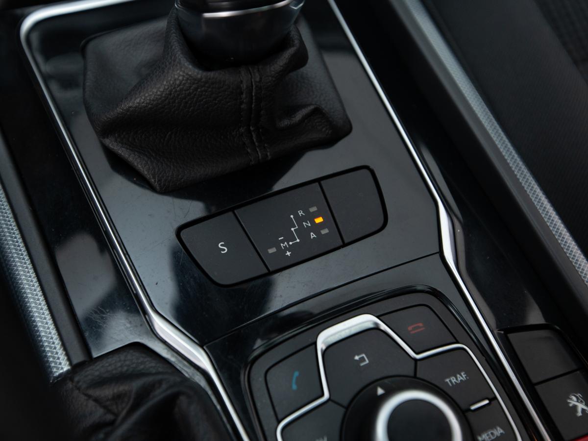 peugeot-508-sw-2014-diesel-1560cc