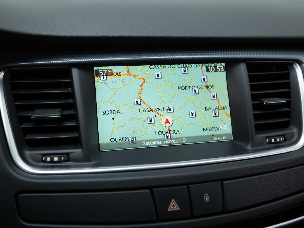 peugeot-508-sw-2014-diesel-1560cc
