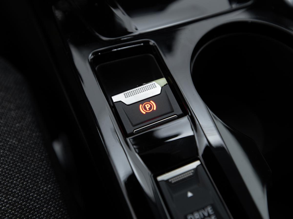 peugeot-e-208-2021-eletrico-0cc