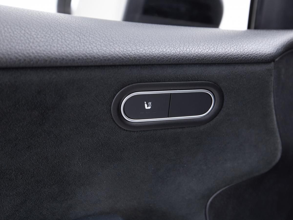 mercedes-benz-classe-a-2022-hibrido-a-gasolina-1332cc