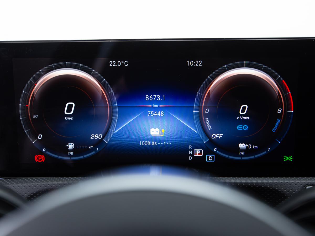 mercedes-benz-classe-a-2022-hibrido-a-gasolina-1332cc
