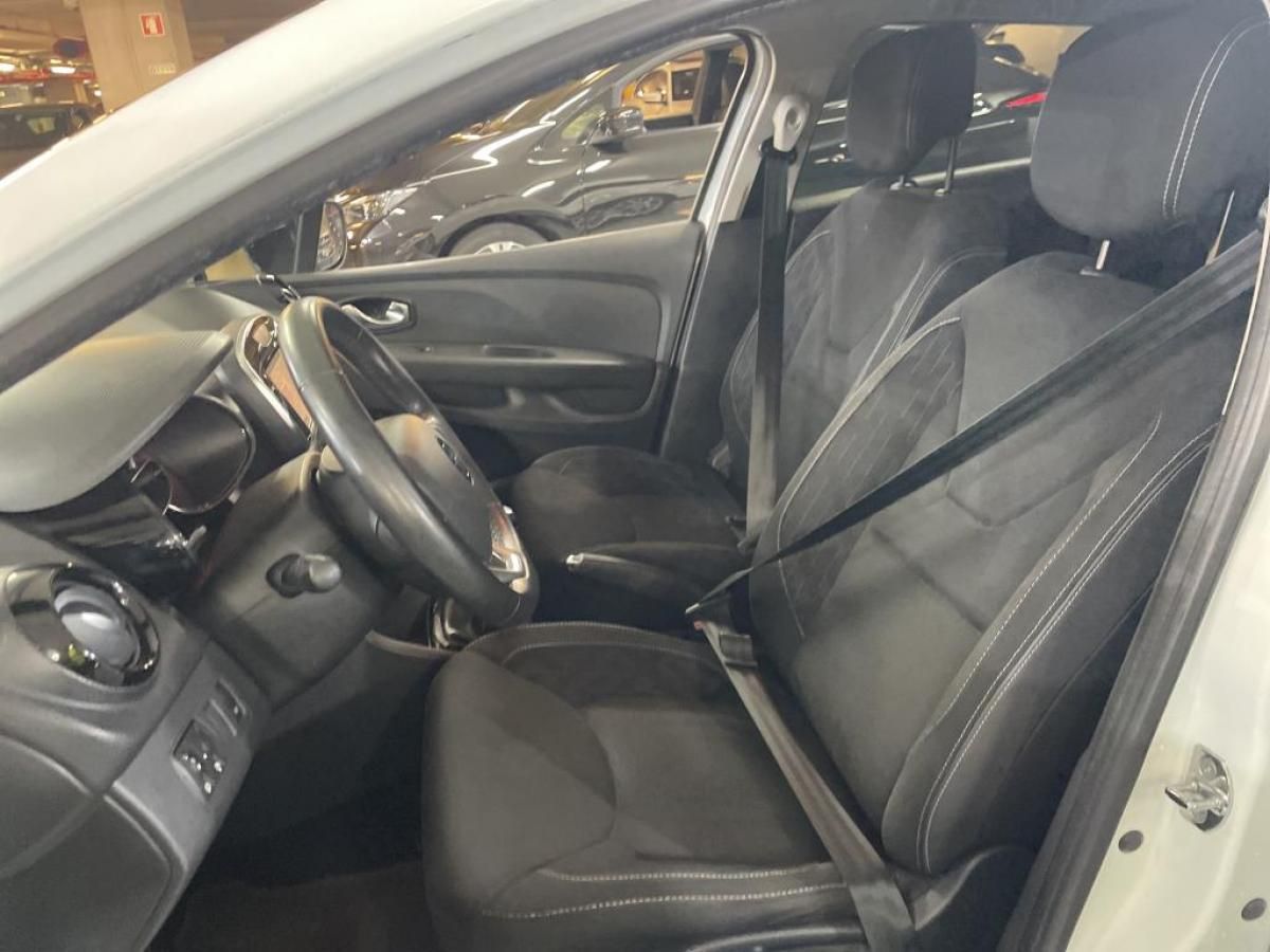 renault-clio-sport-tourer-2019-diesel-1461cc