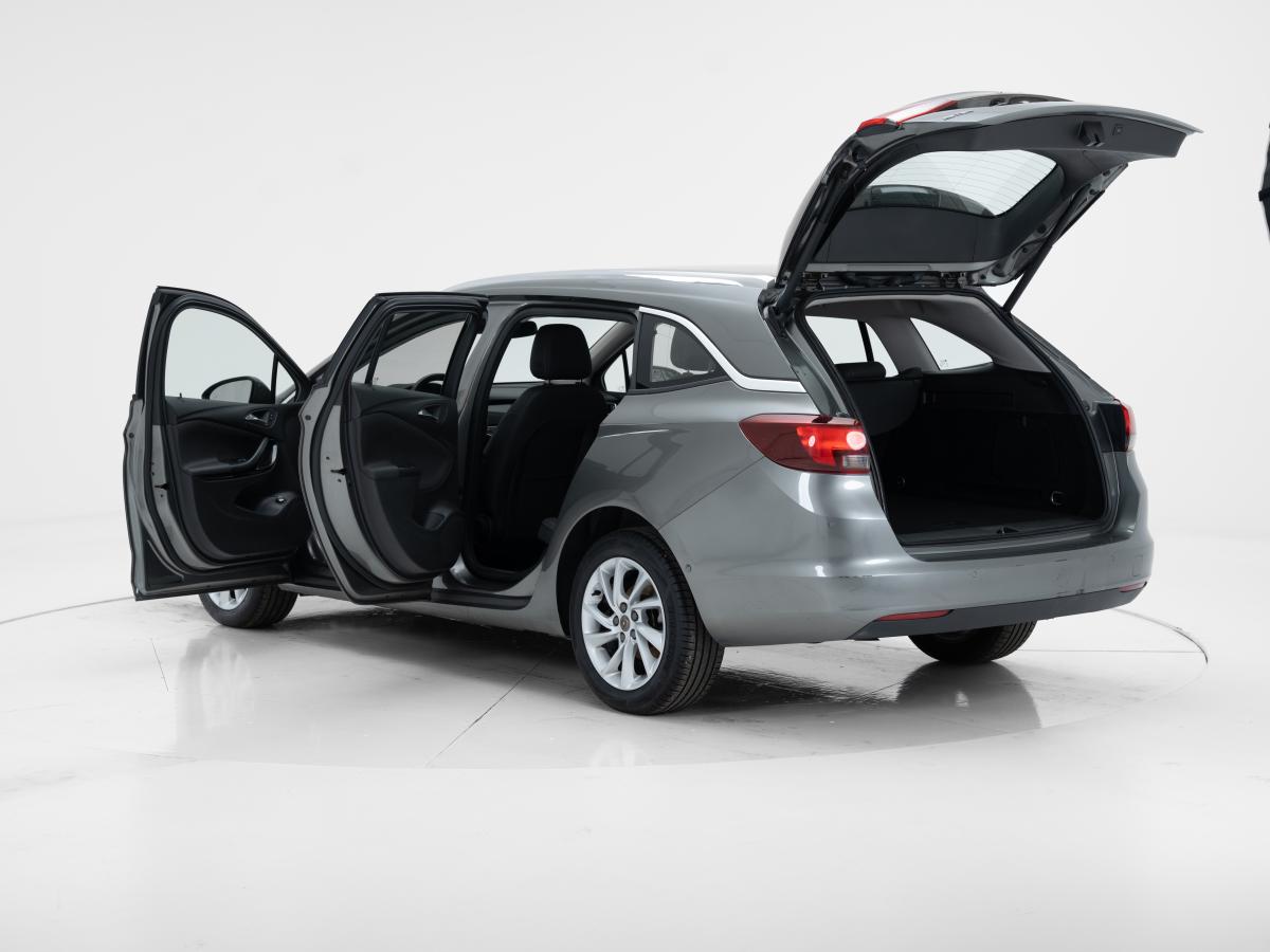 opel-astra-sport-tourer-2018-diesel-1598cc