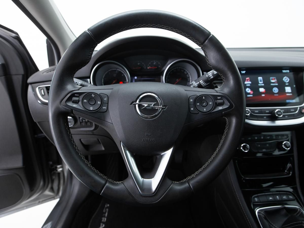 opel-astra-sport-tourer-2018-diesel-1598cc