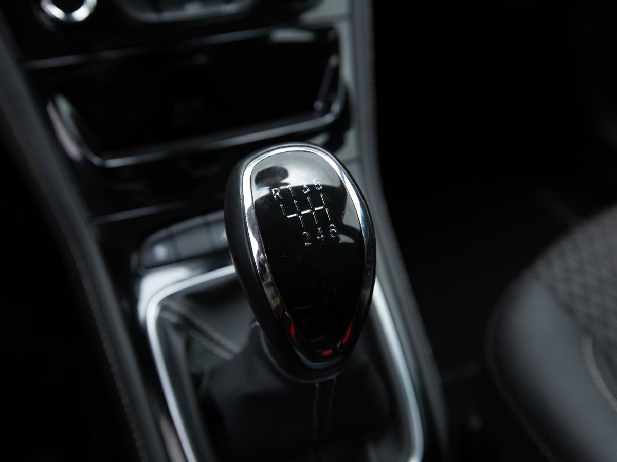 opel-astra-sport-tourer-2018-diesel-1598cc
