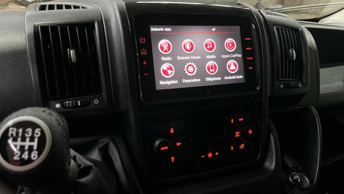 peugeot-boxer-2023-diesel-2179cc