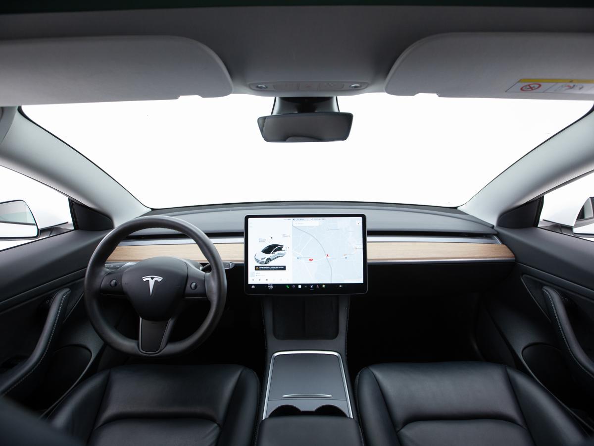 tesla-model-3-2021-eletrico-0cc