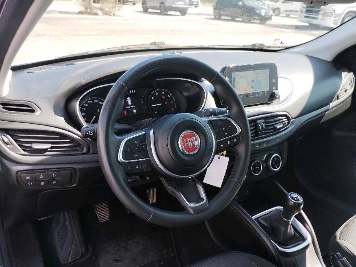 fiat-tipo-station-wagon-2023-gasolina-999cc