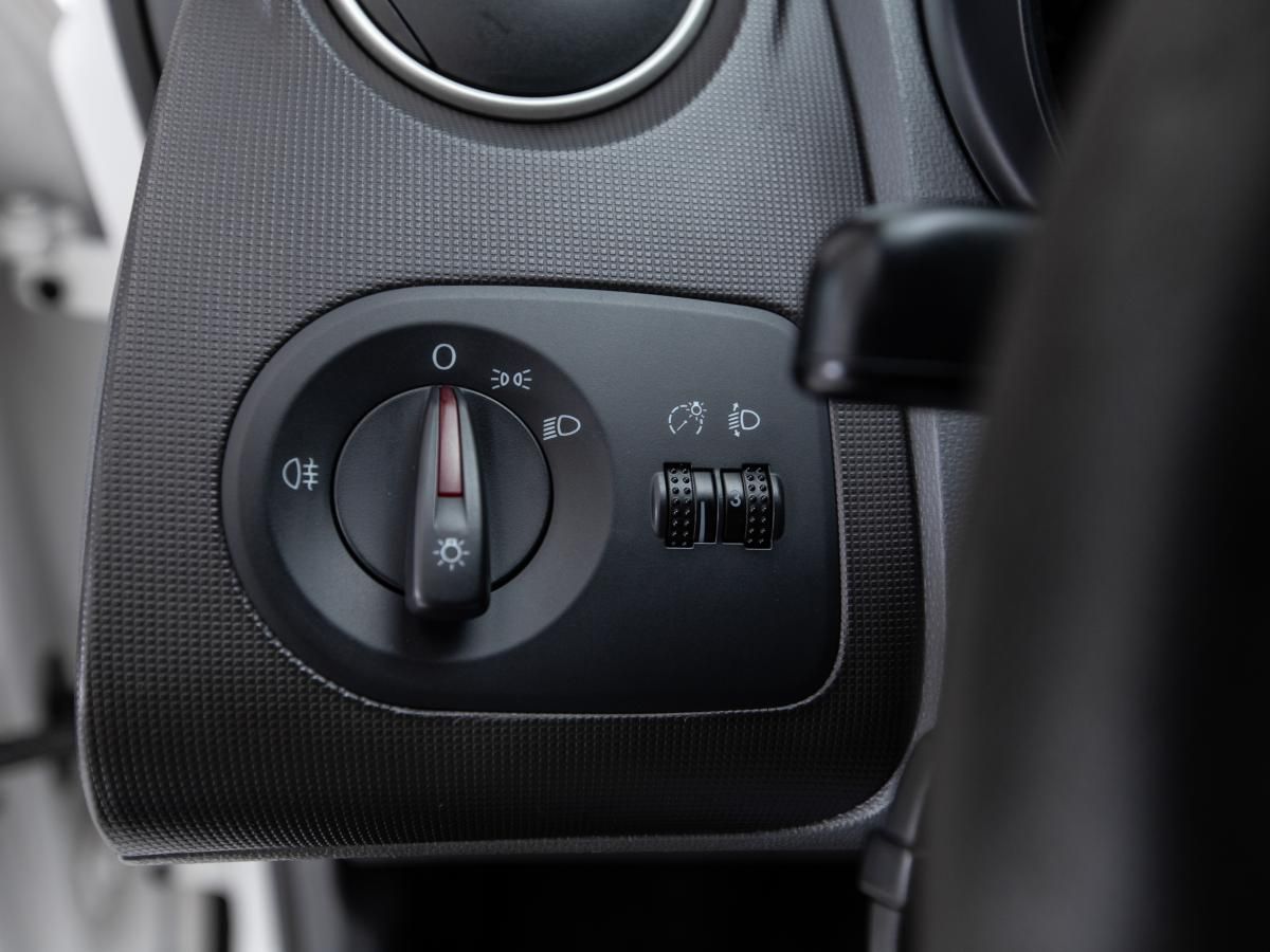 seat-ibiza-2011-gasolina-1198cc