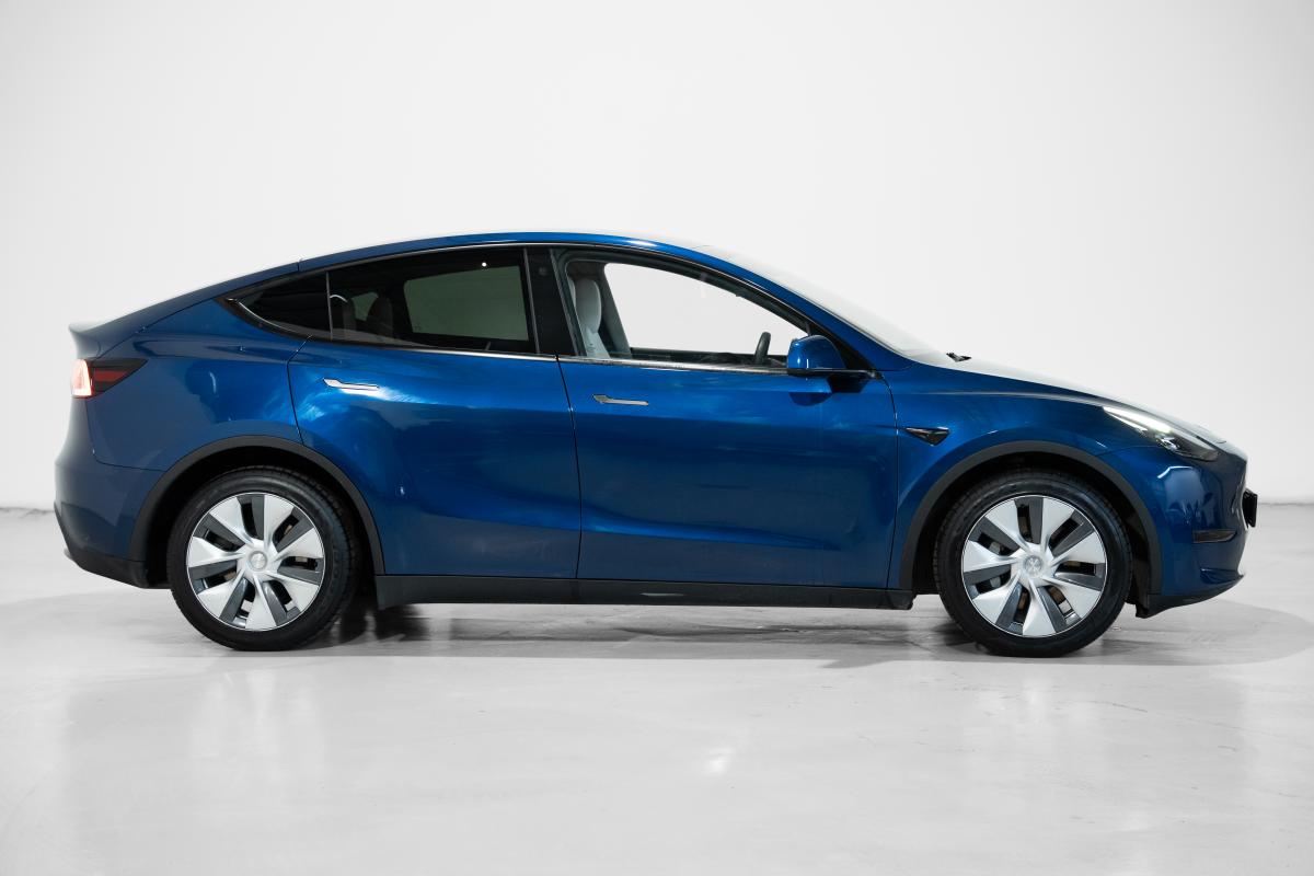tesla-model-y-2022-eletrico-0cc