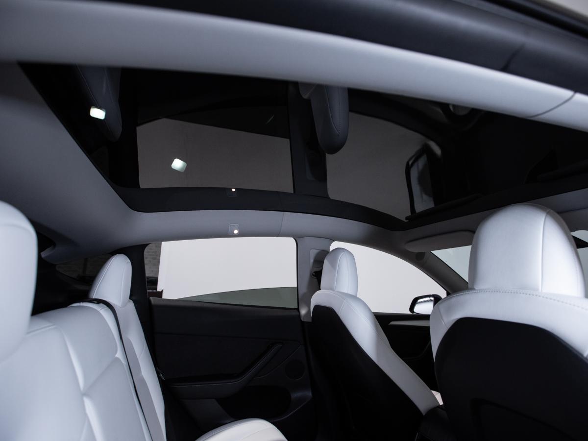 tesla-model-y-2022-eletrico-0cc