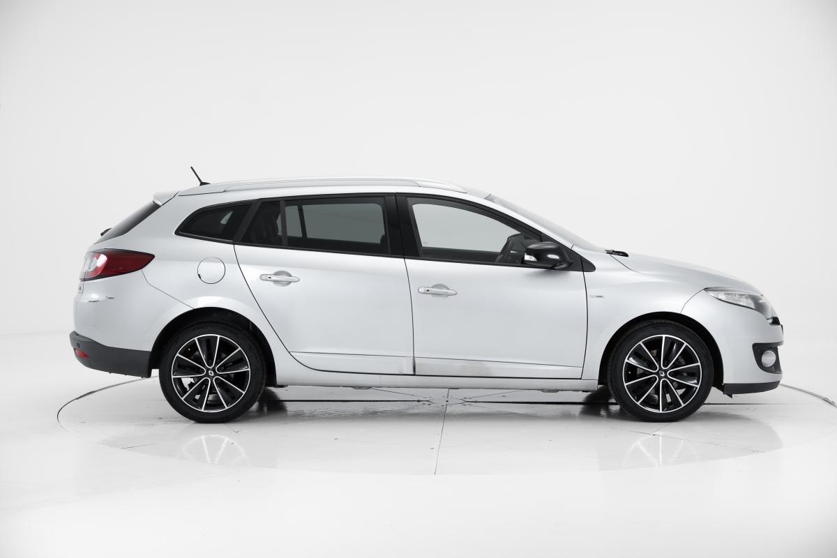 renault-megane-sport-tourer-2013-diesel-1598cc