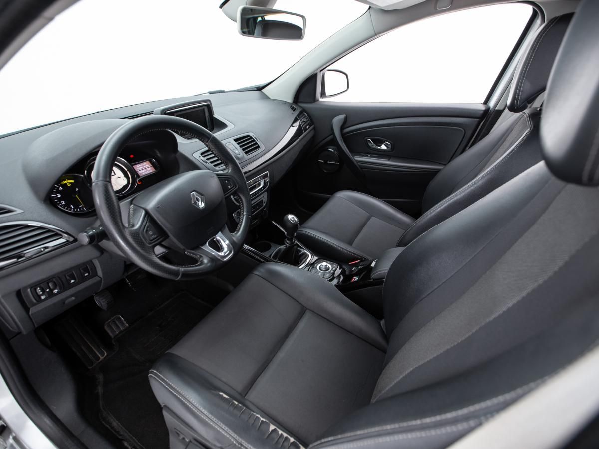 renault-megane-sport-tourer-2013-diesel-1598cc