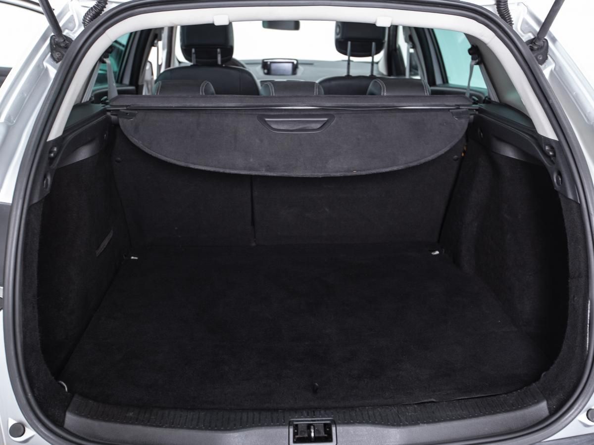 renault-megane-sport-tourer-2013-diesel-1598cc