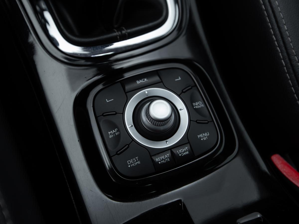 renault-megane-sport-tourer-2013-diesel-1598cc