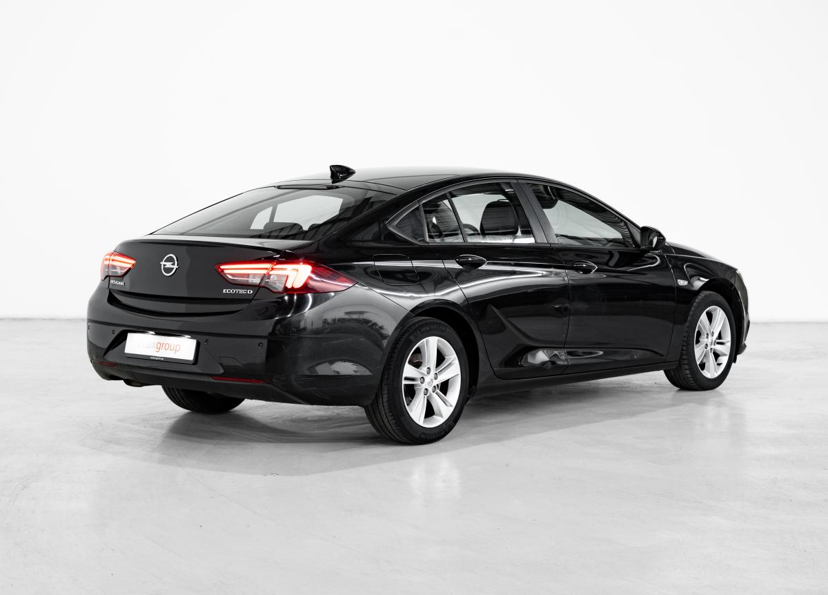 opel-insignia-grand-sport-2018-diesel-1598cc