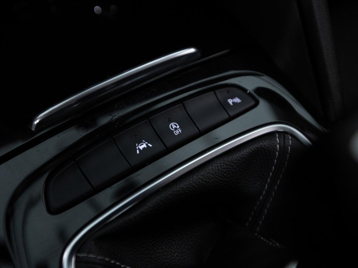 opel-insignia-grand-sport-2018-diesel-1598cc