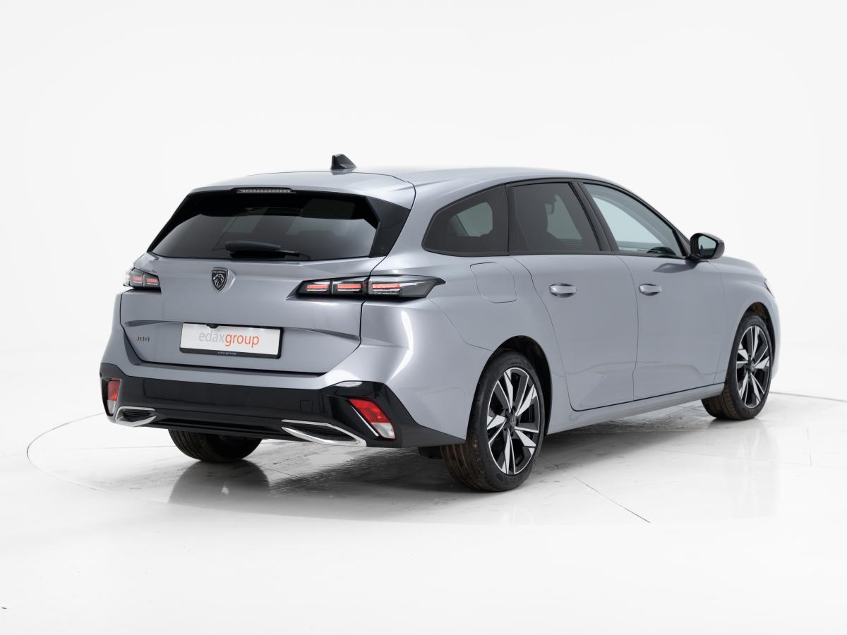 peugeot-308-sw-2022-diesel-1499cc