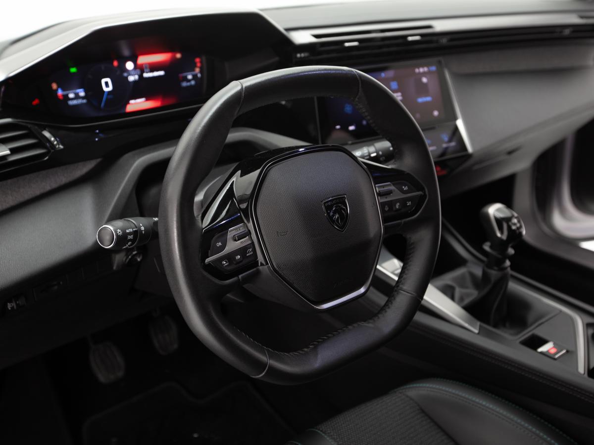 peugeot-308-sw-2022-diesel-1499cc