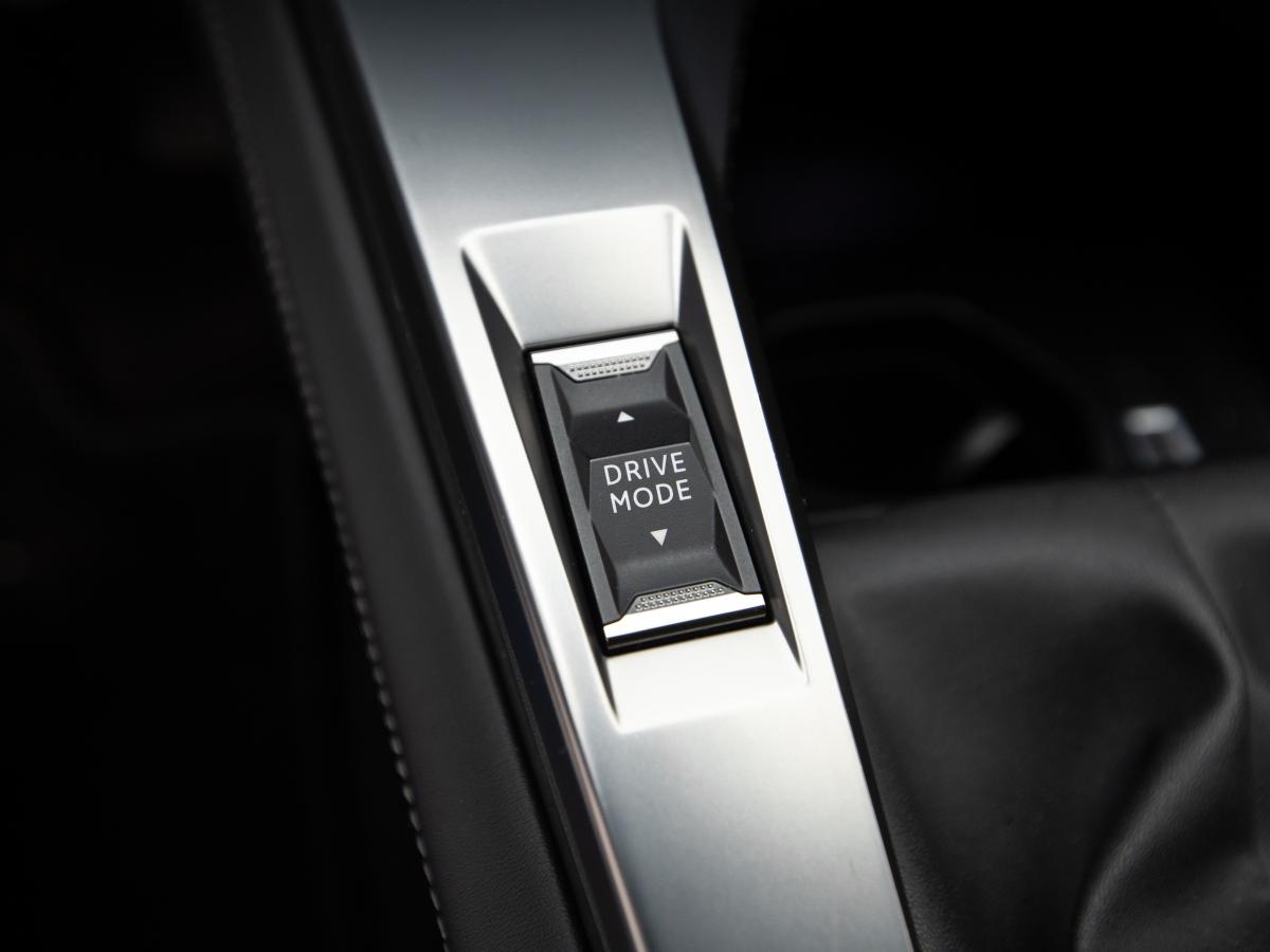 peugeot-308-sw-2022-diesel-1499cc