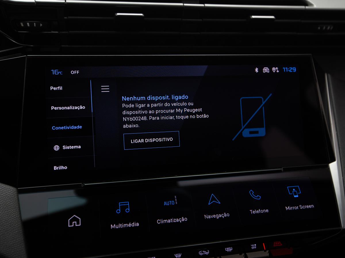 peugeot-308-sw-2022-diesel-1499cc