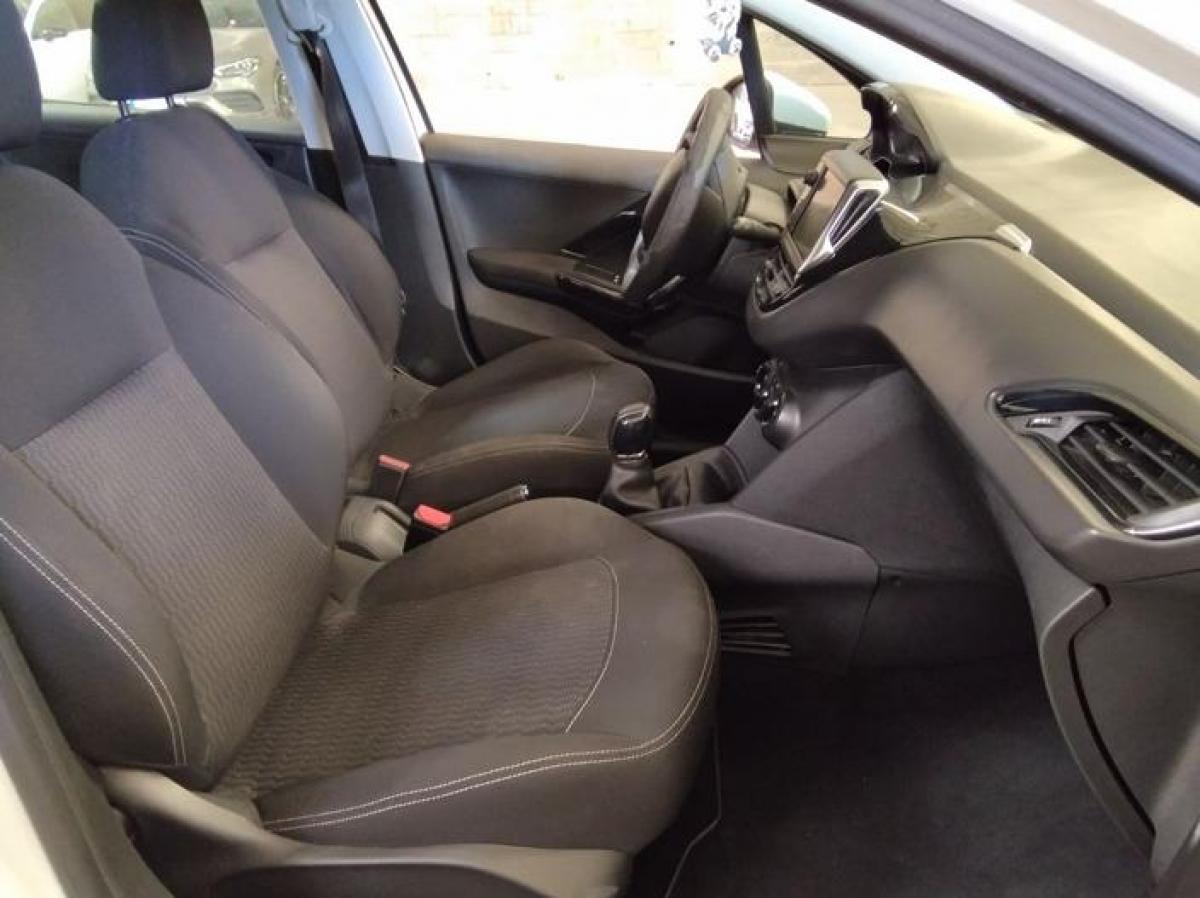 peugeot-208-2019-diesel-1499cc
