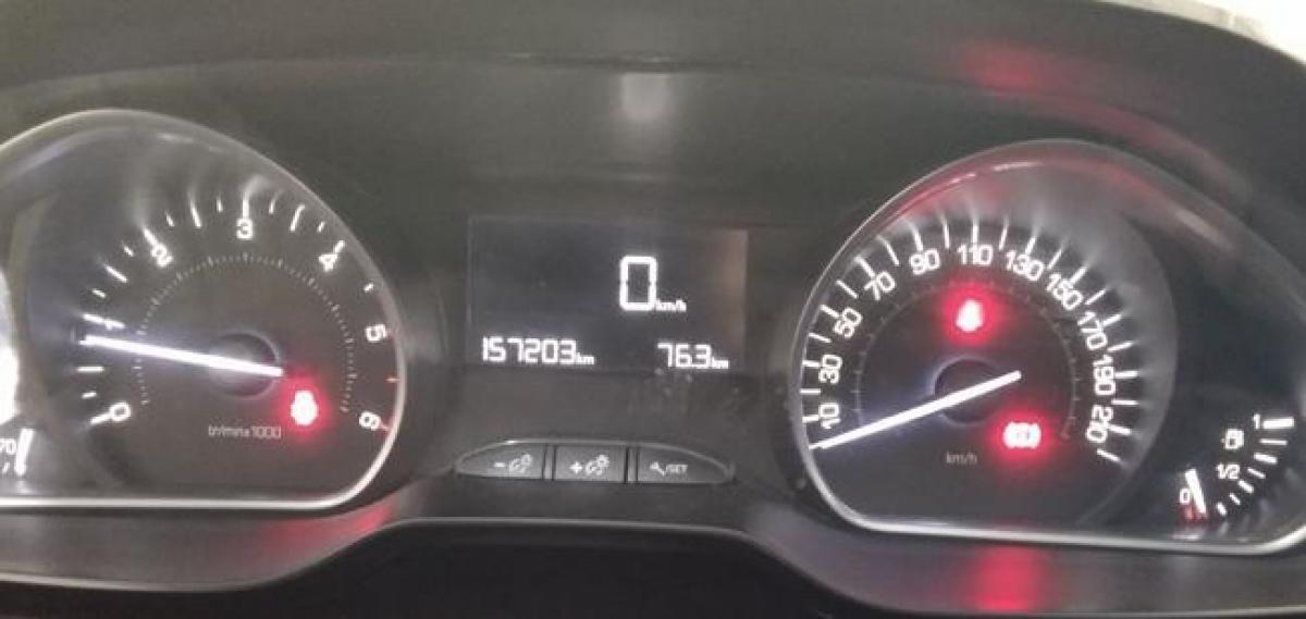 peugeot-208-2019-diesel-1499cc