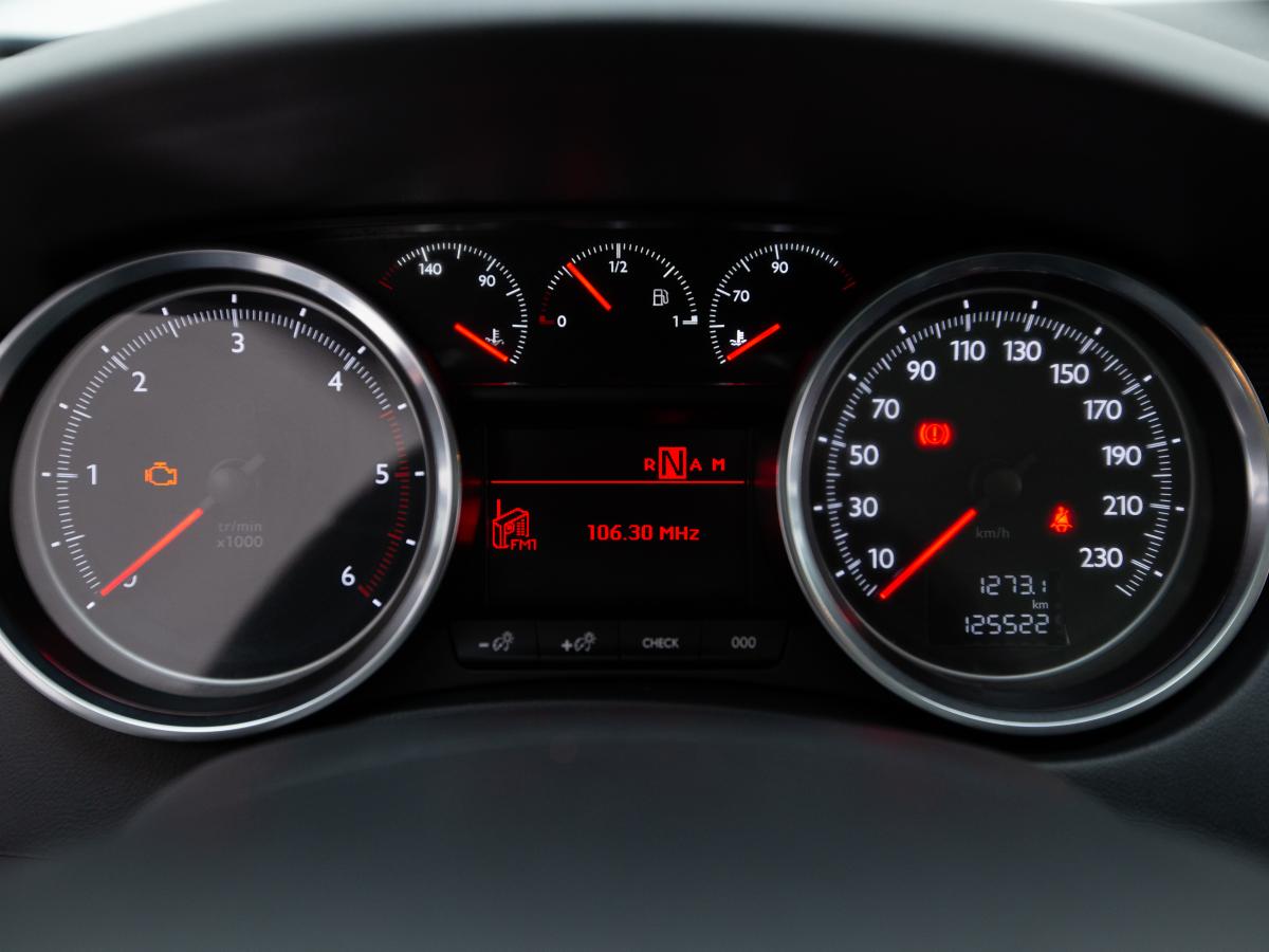 peugeot-508-sw-2014-diesel-1560cc