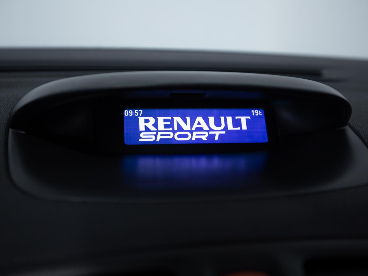 renault-megane-2010-gasolina-1998cc