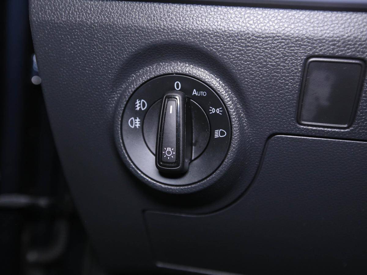 seat-arona-2021-gasolina-999cc