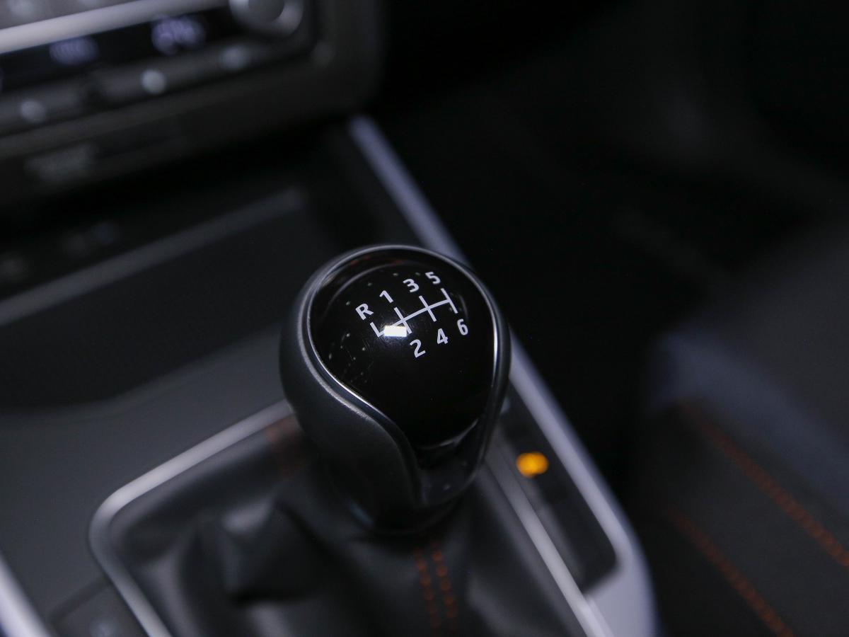 seat-arona-2021-gasolina-999cc