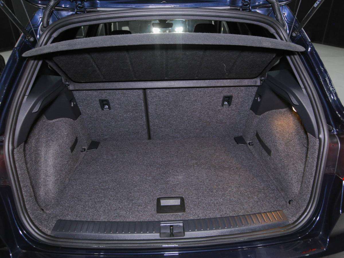 seat-arona-2021-gasolina-999cc