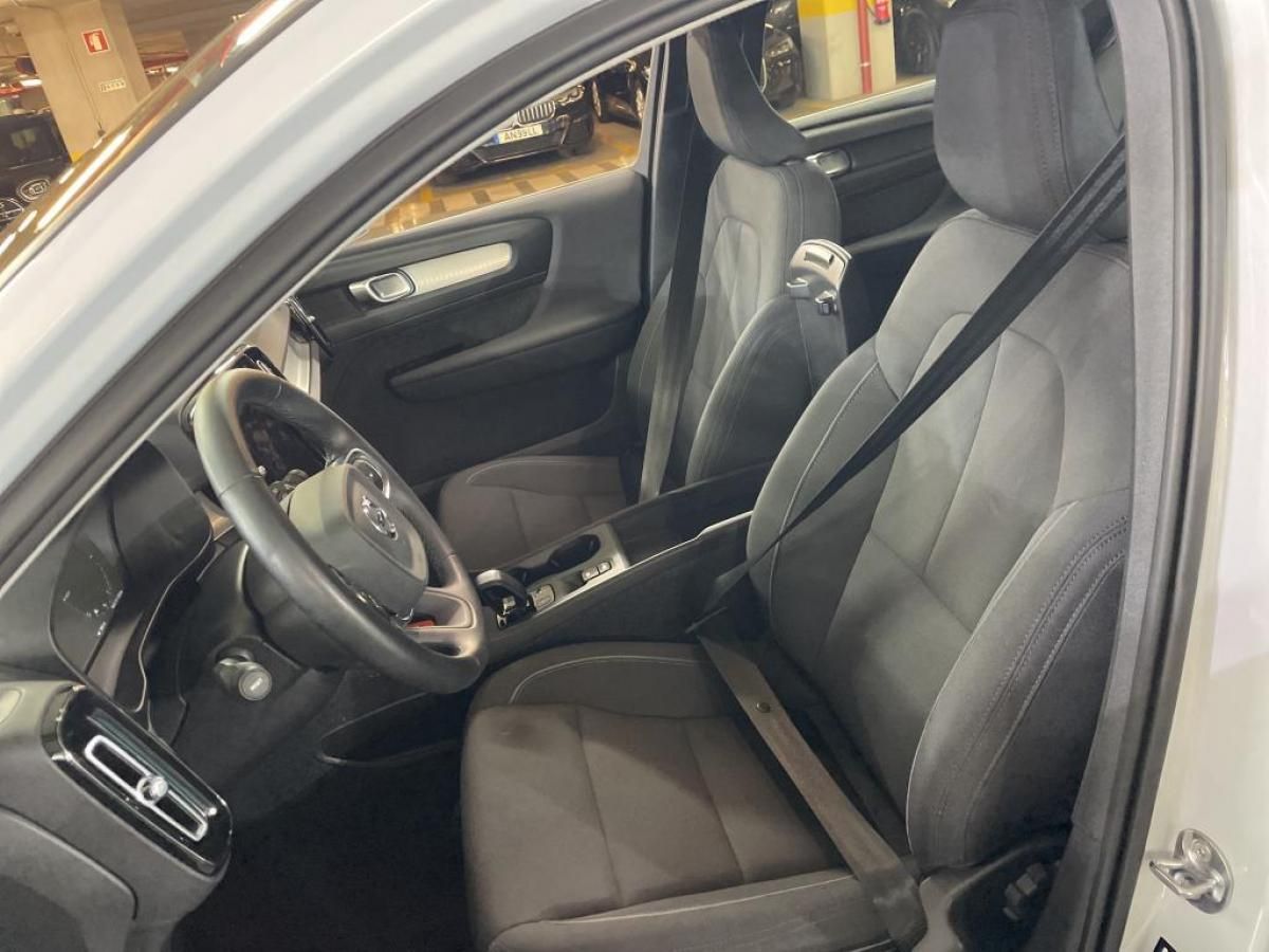 volvo-xc40-2022-hibrido-a-gasolina-1477cc