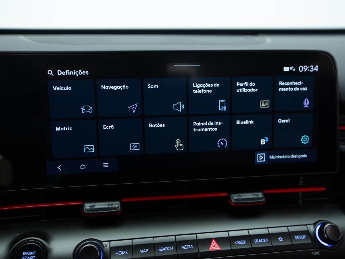 hyundai-kauai-2023-hibrido-a-gasolina-1580cc
