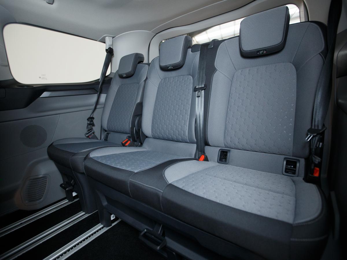 ford-tourneo-custom-2024-diesel-1996cc