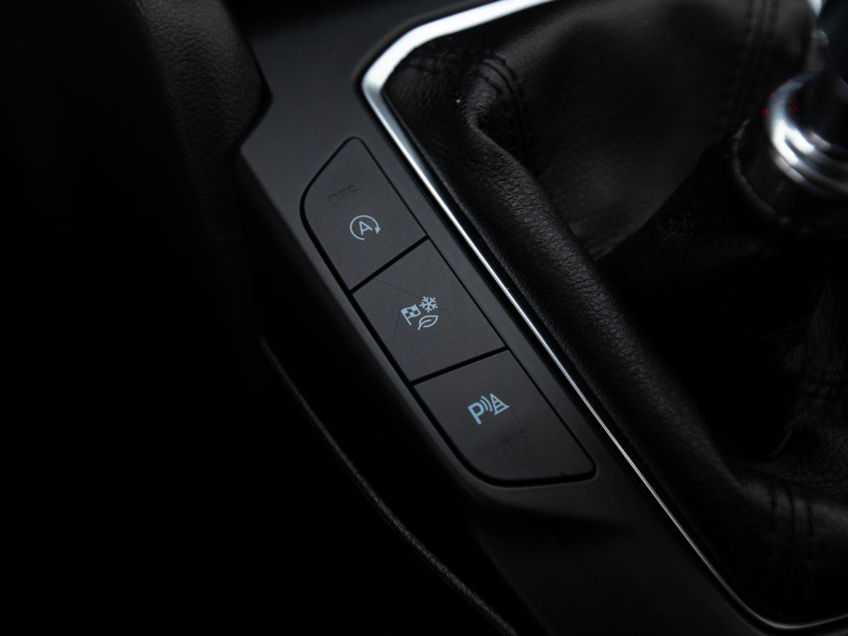 ford-focus-sw-2023-gasolina-998cc