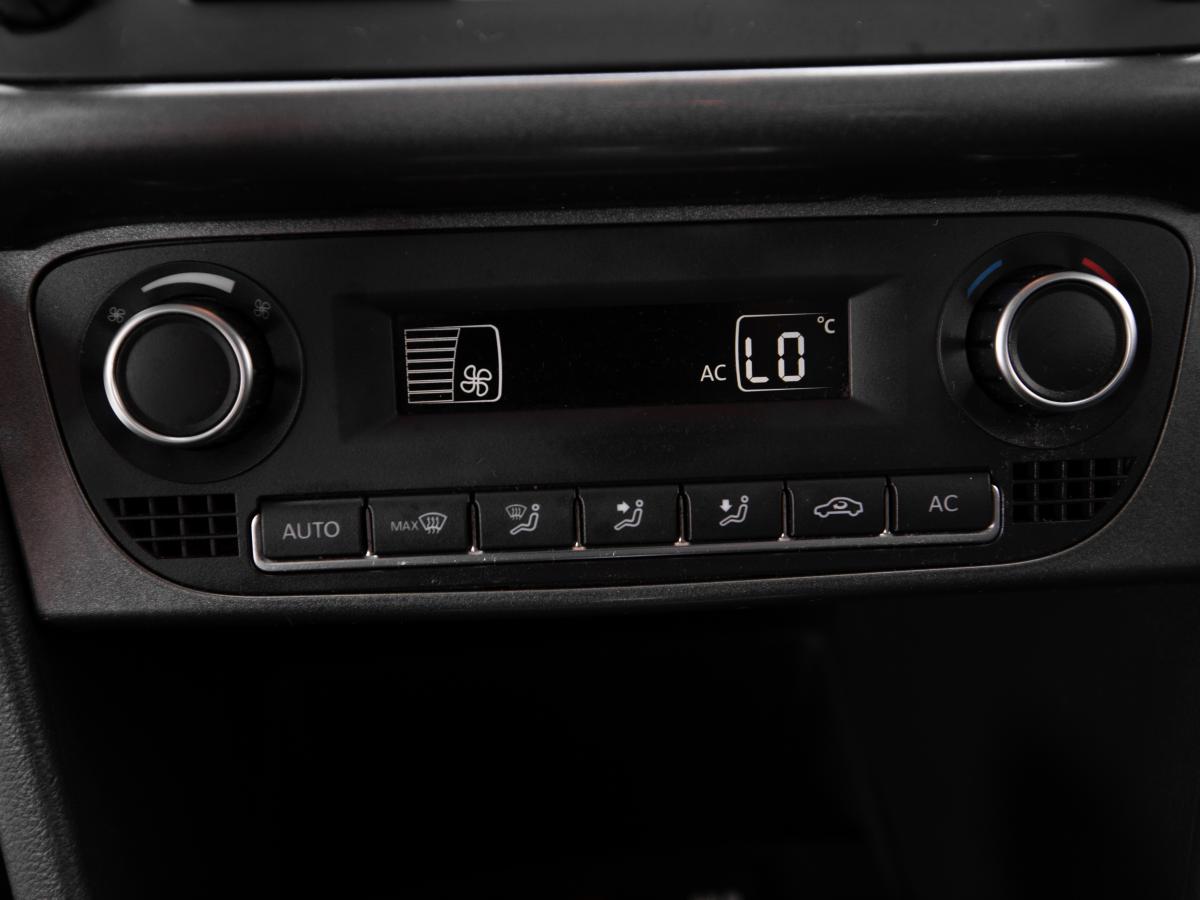 volkswagen-polo-2012-diesel-1598cc