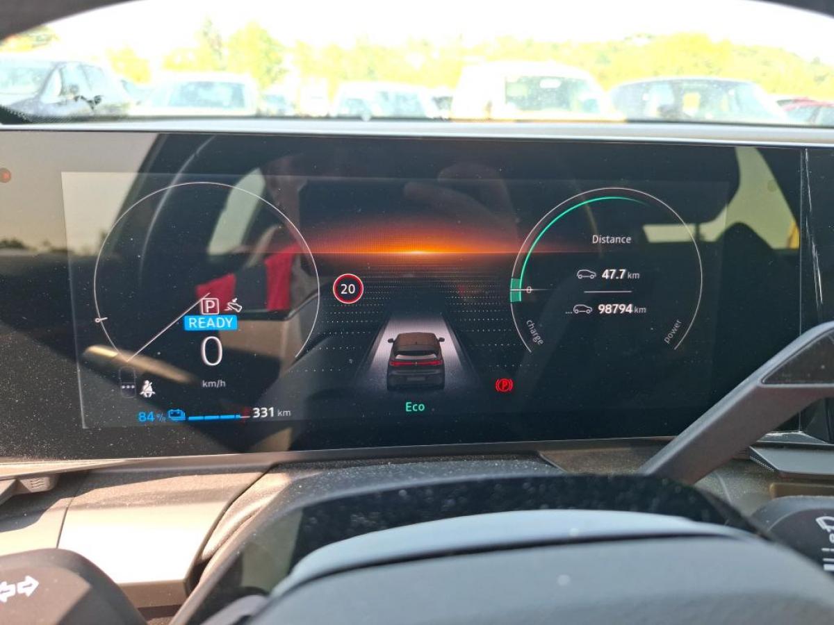 renault-megane-e-tech-2023-eletrico-0cc
