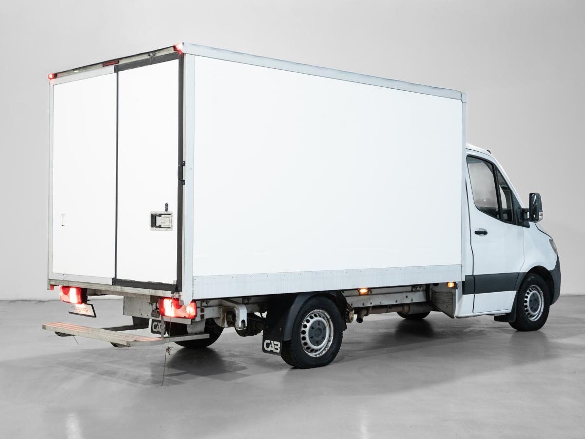 mercedes-benz-sprinter-2020-diesel-2143cc