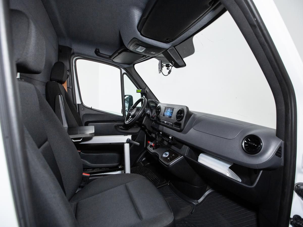 mercedes-benz-sprinter-2020-diesel-2143cc