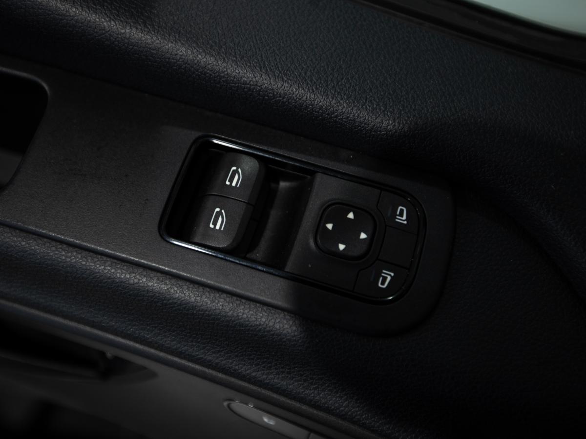 mercedes-benz-sprinter-2020-diesel-2143cc